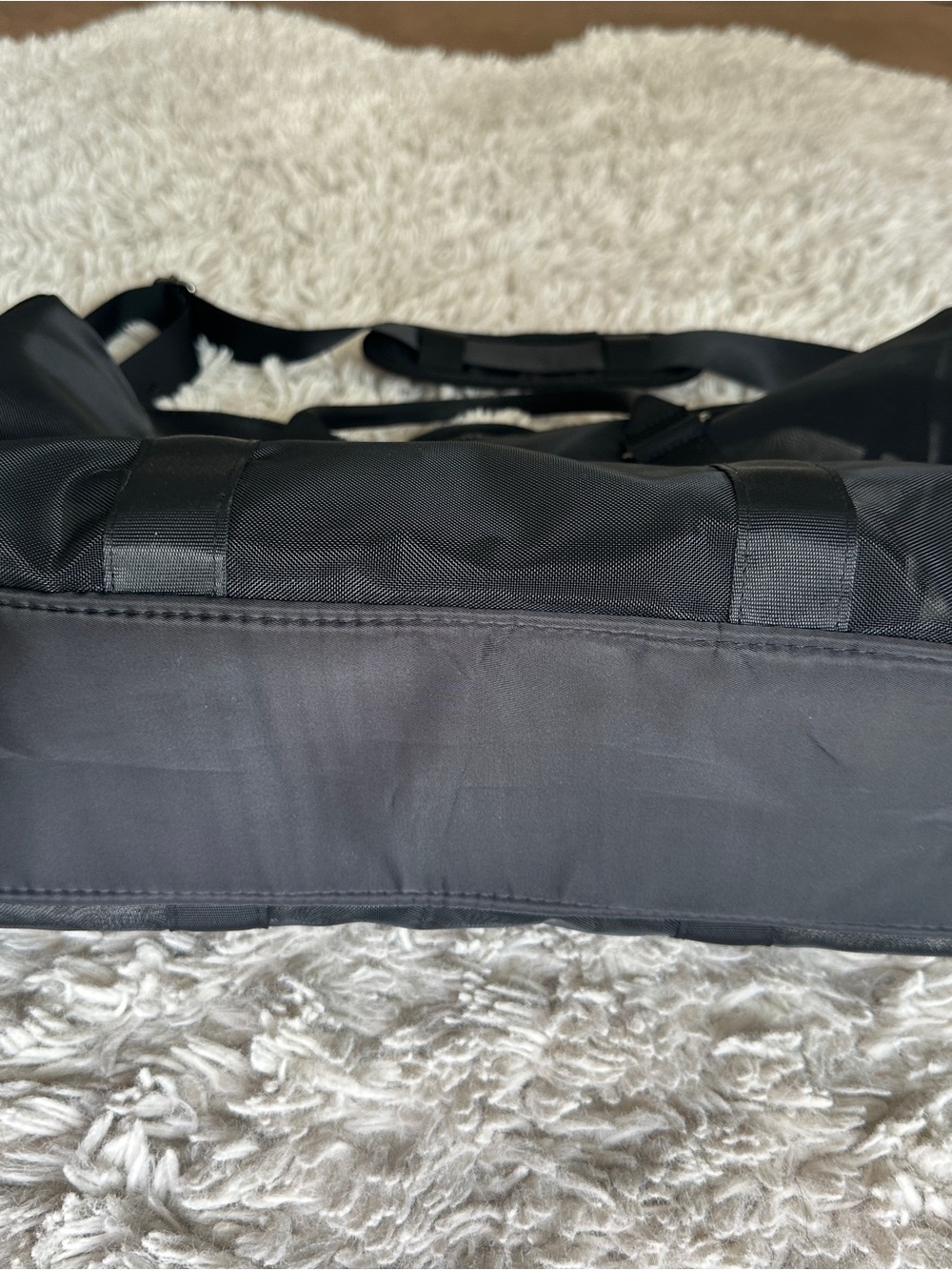 ALO Yoga Black Mesh Duffel with Shoulder Strap - Picture 7 of 9